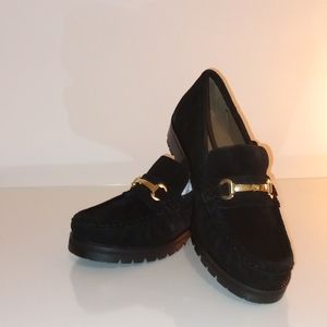 Suede leather loafers